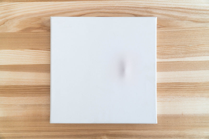 Come riparare una tela da pittura ammaccata?