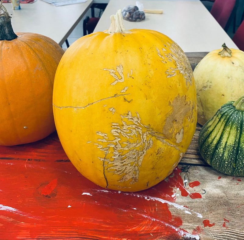 Πώς να δημιουργήσετε διακοσμητικά για το Halloween