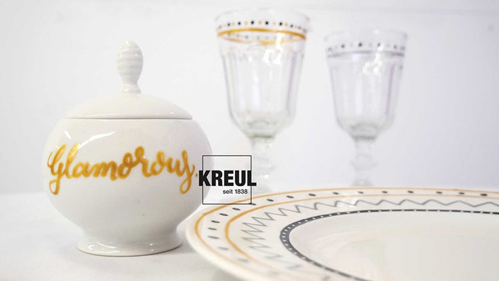 Farbe des Monats Juli Gold